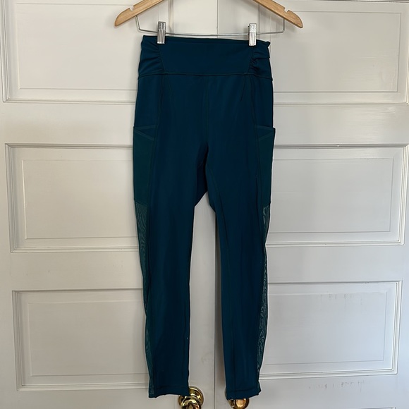 Lululemon Women's Double Day Tight 28" Leggings Pants Size 6 Dark Uniform Blue - Picture 2 of 7